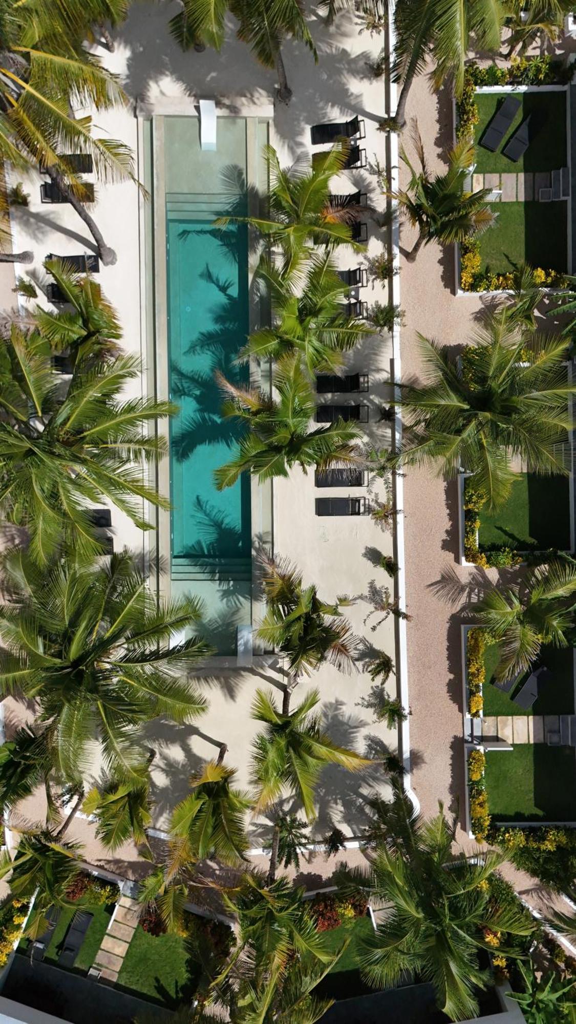 The Oasis Residence ジャンビアニ エクステリア 写真